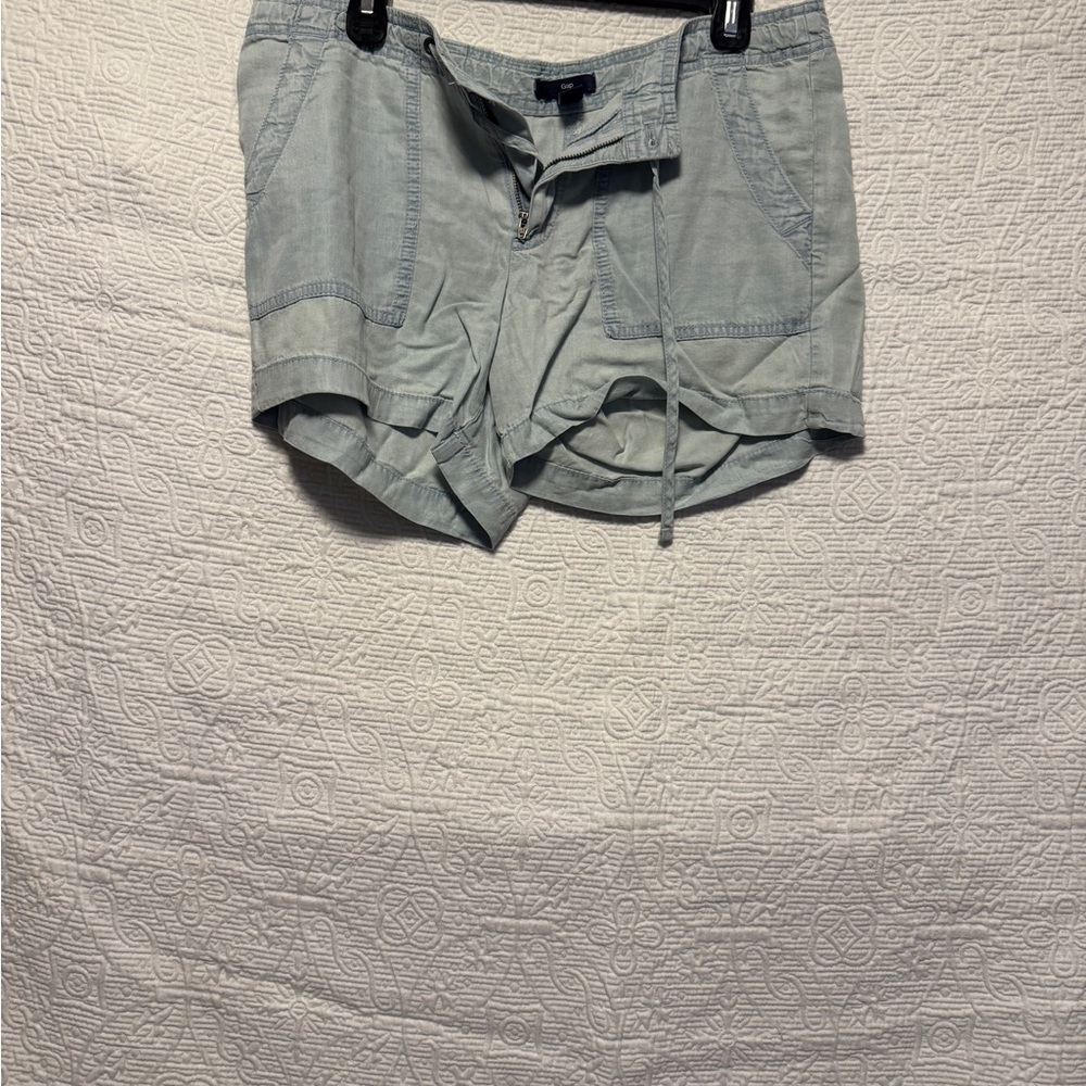 GAP Women's Light Blue Shorts